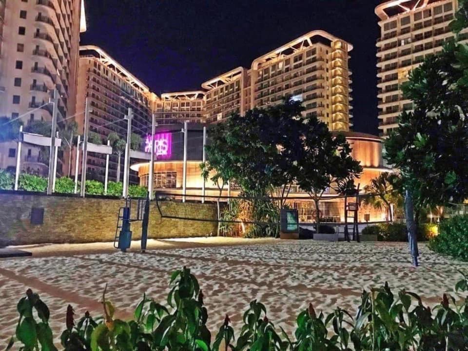 Azure Urban Resort A3 Near Airport Mall With Balcony Wavepool Manila Zewnętrze zdjęcie
