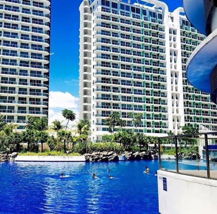 Azure Urban Resort A3 Near Airport Mall With Balcony Wavepool Manila Zewnętrze zdjęcie