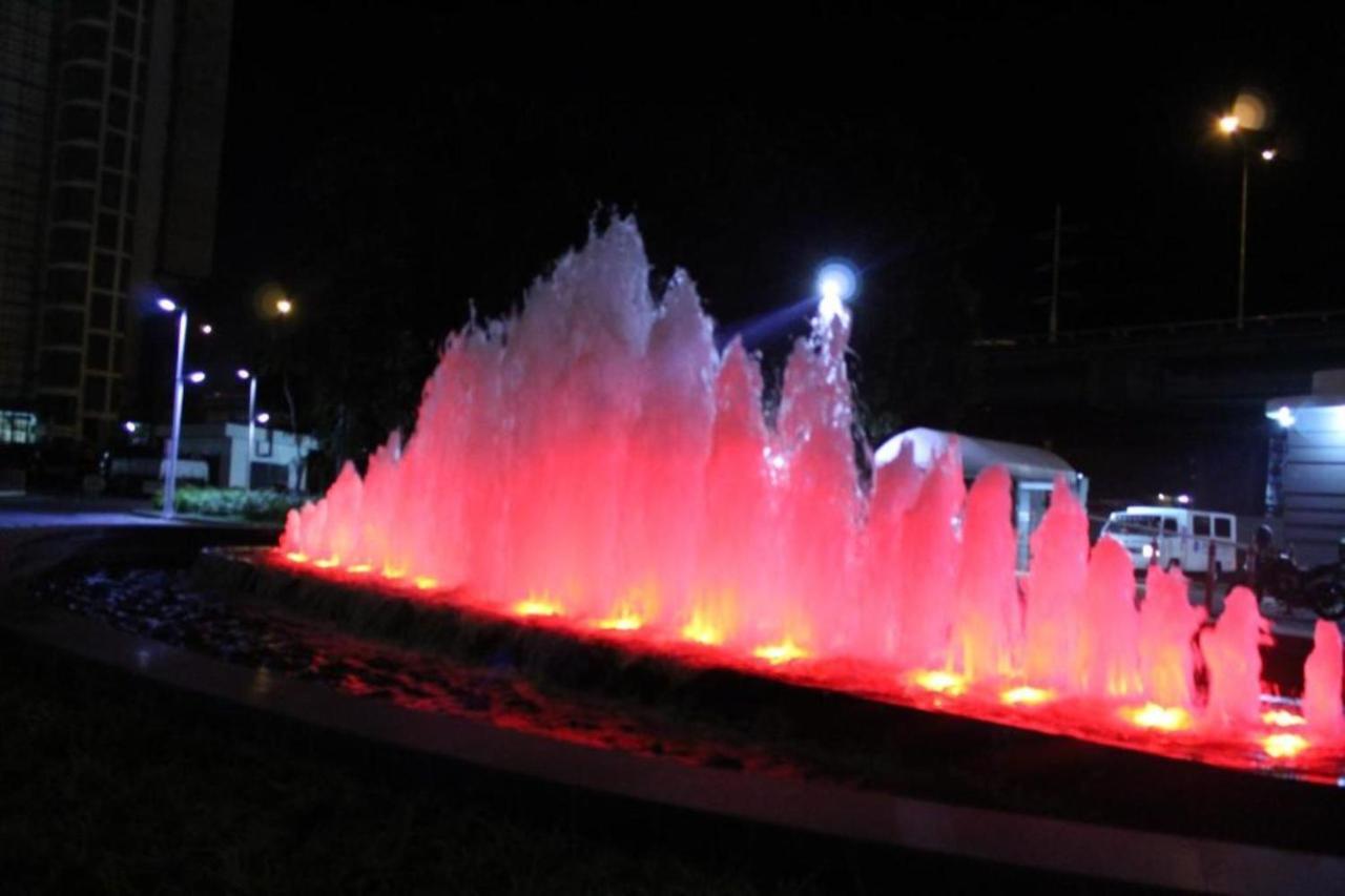 Azure Urban Resort A3 Near Airport Mall With Balcony Wavepool Manila Zewnętrze zdjęcie