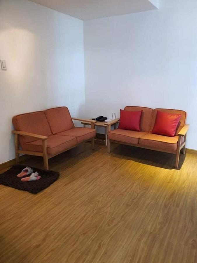 Azure Urban Resort A3 Near Airport Mall With Balcony Wavepool Manila Zewnętrze zdjęcie