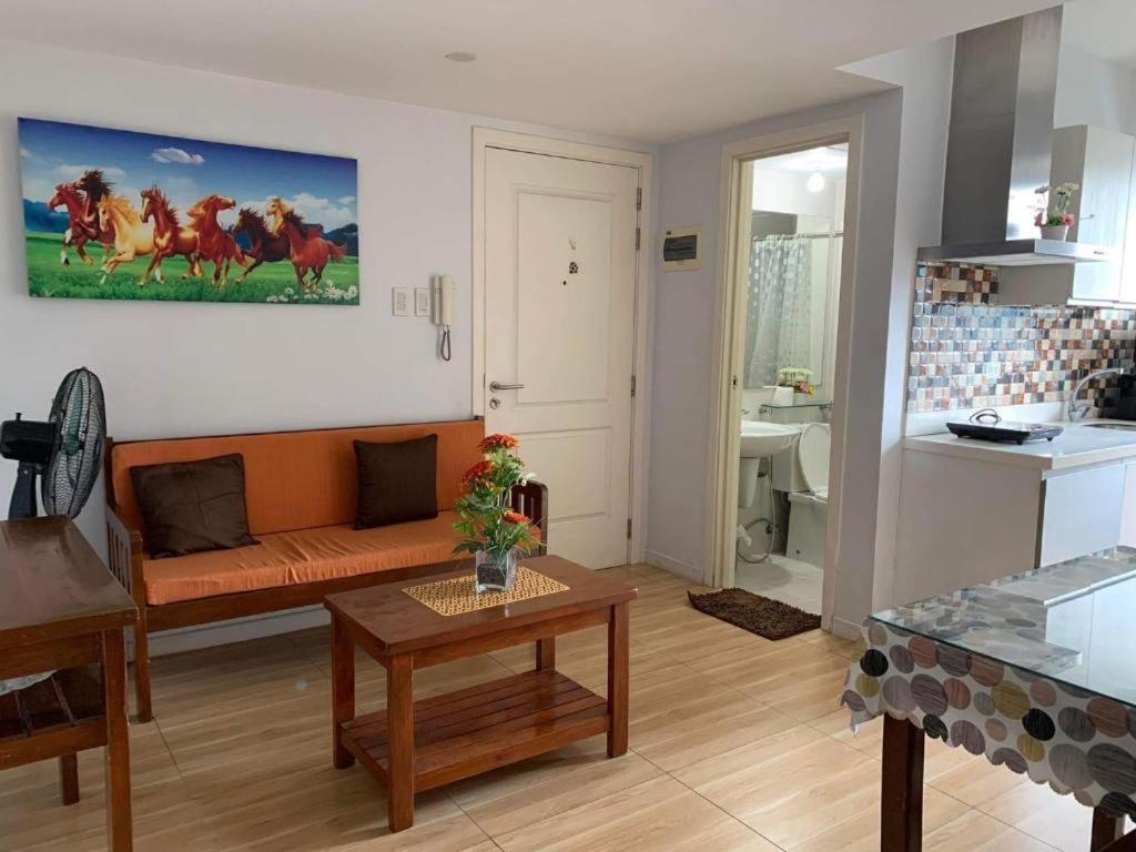 Azure Urban Resort A3 Near Airport Mall With Balcony Wavepool Manila Zewnętrze zdjęcie